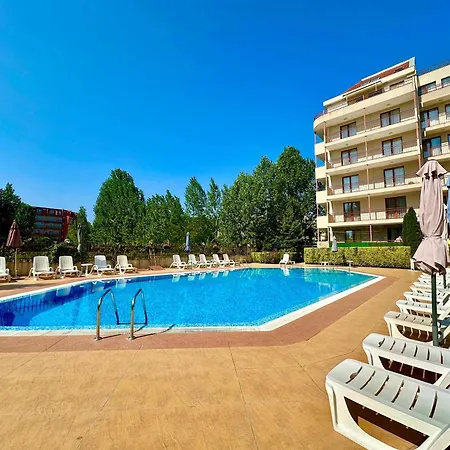 Apartman Comfortable In Summer Breeze *