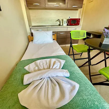 Comfortable In Summer Breeze Apartman